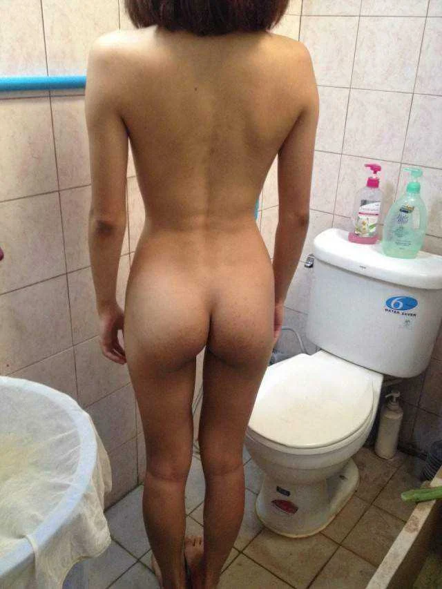 FB032.webp