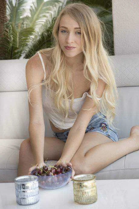 Riley Anne(P*Star)