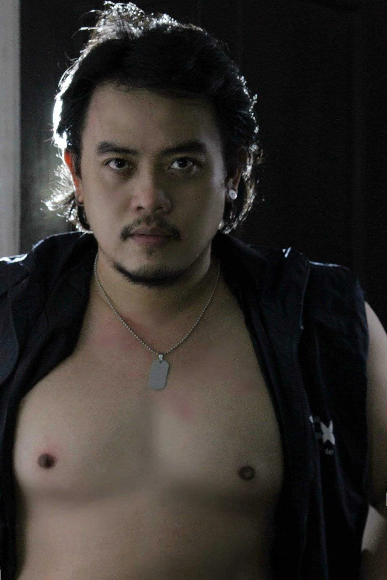 Rod Maceda kama Sutra outfit sê×ÿ black.webp