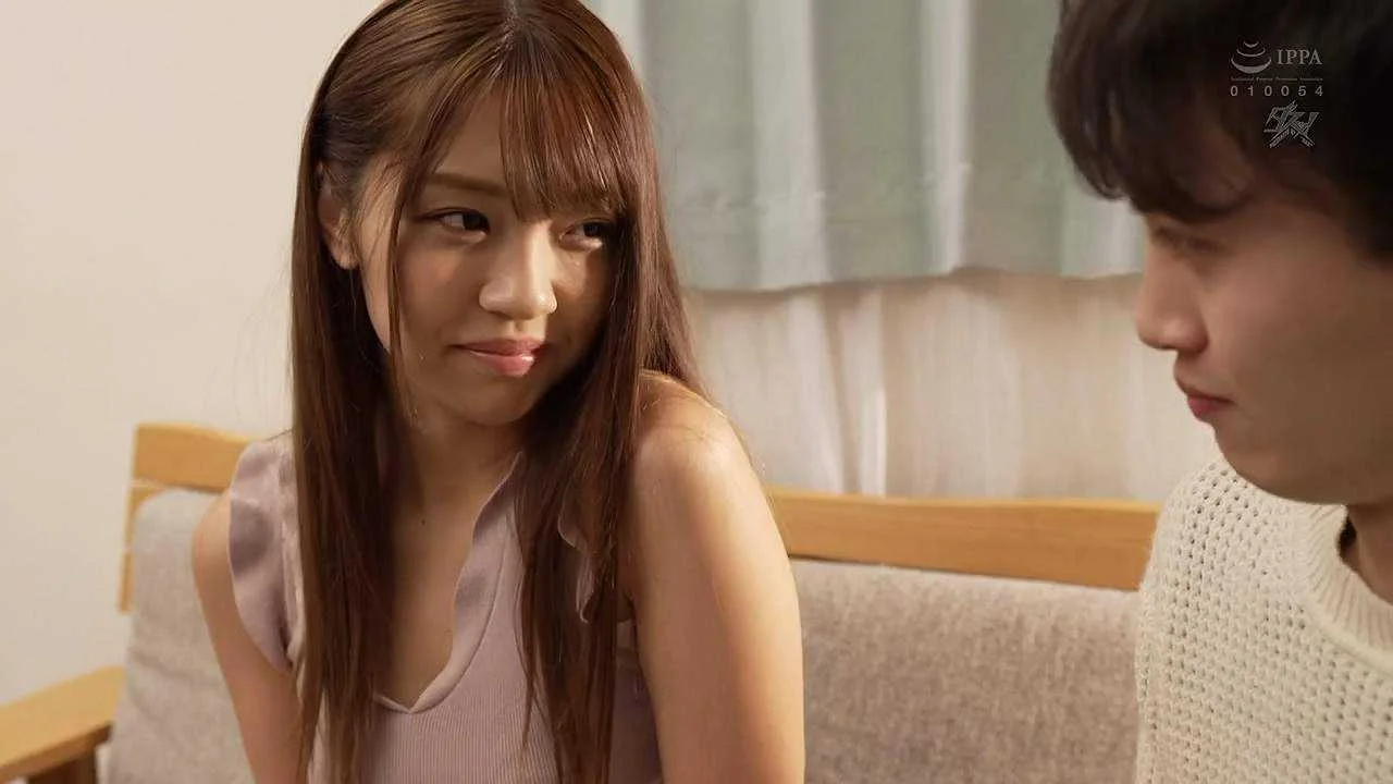 [DASS-017] A convenient slender beautiful friend, my cock gets stiff every time I think of her...jpg