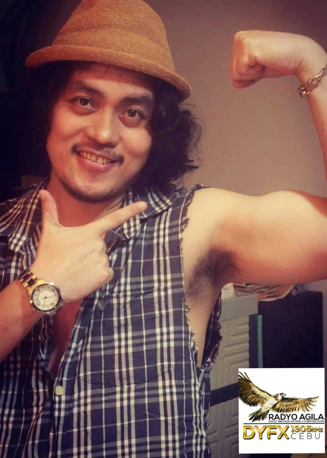 Rod Maceda macho guwapito Bisaya Bomba actor Toro kantutan actor buhok sa kilikili balahibo i...webp