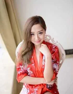 CHINESE MODEL GIRL