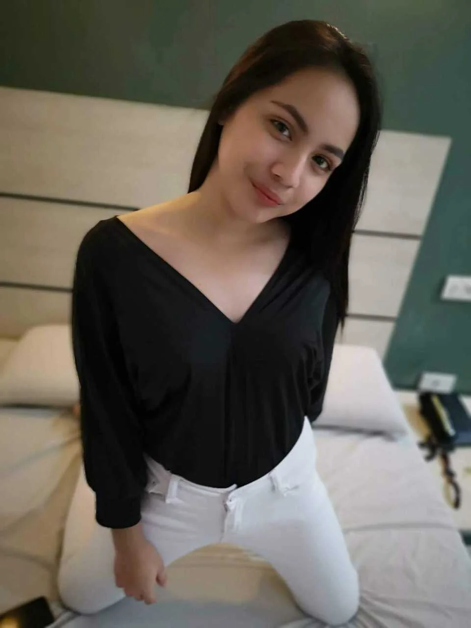 Beshelle Felice Batolina (rekta)