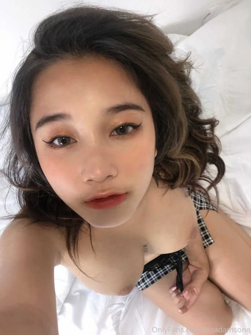 irisadamsone_1475.webp