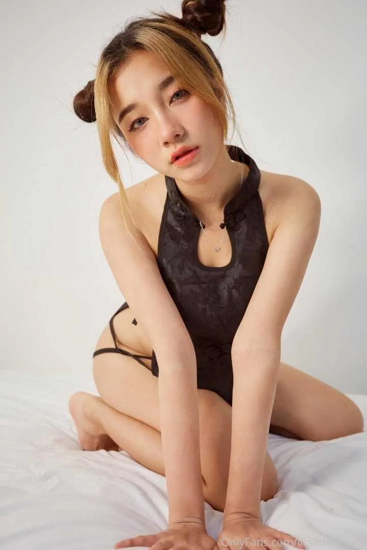 irisadamsone_1498.webp