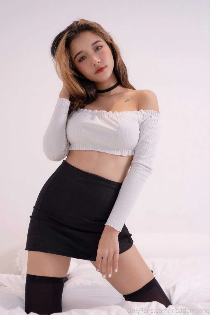 irisadamsone_1583.webp