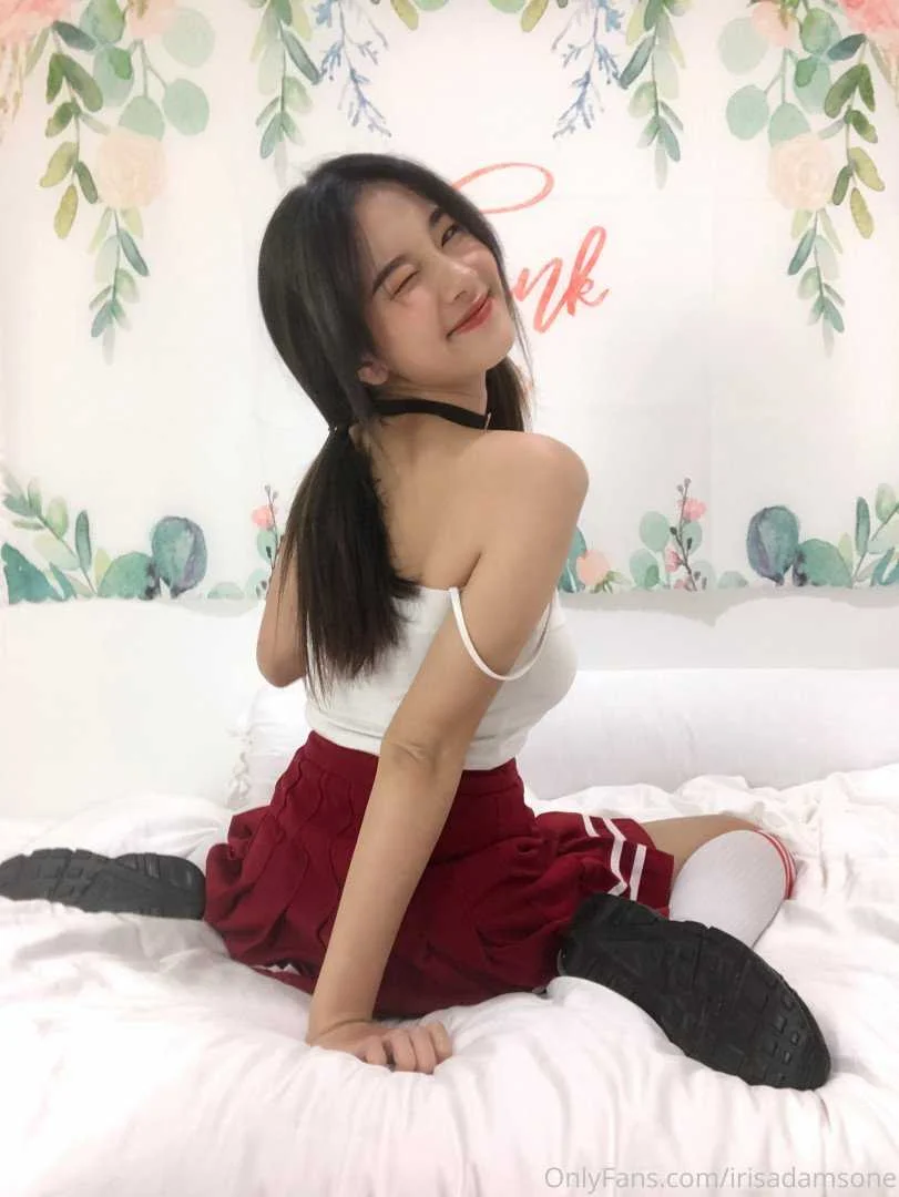 irisadamsone_1645.webp