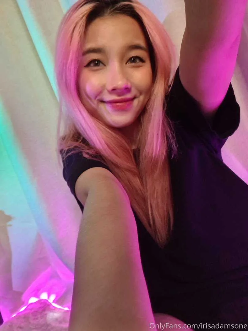 irisadamsone_2127800.webp