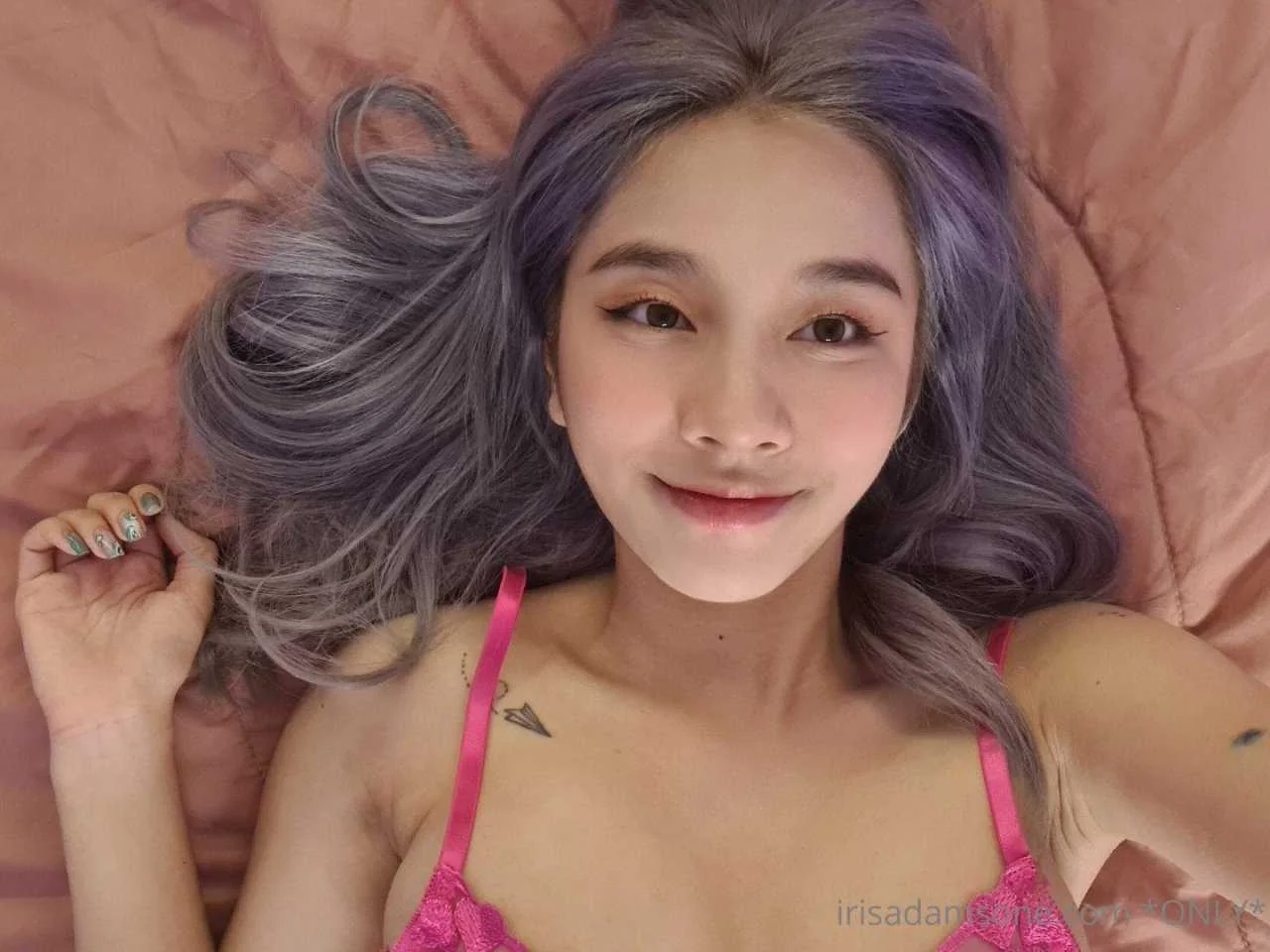 irisadamsone_2128015.webp