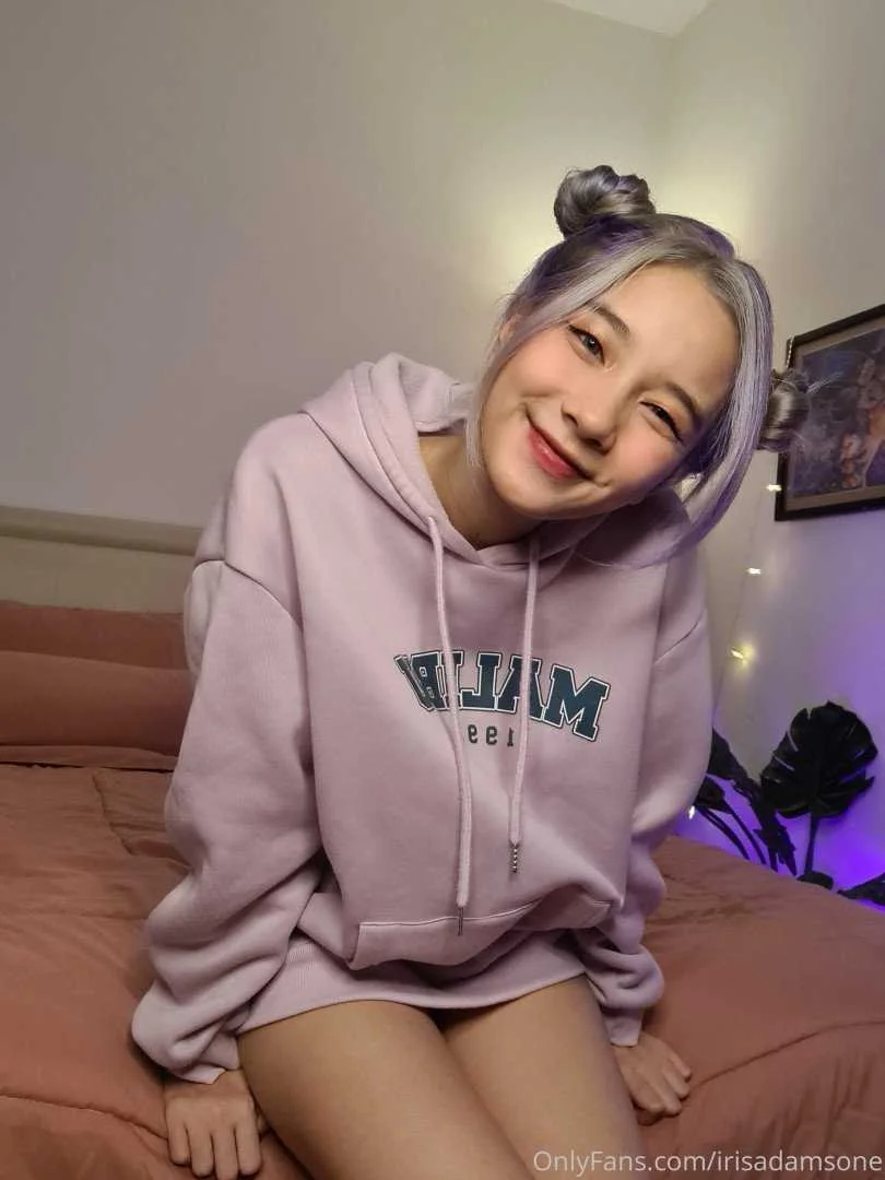irisadamsone_2128375.webp