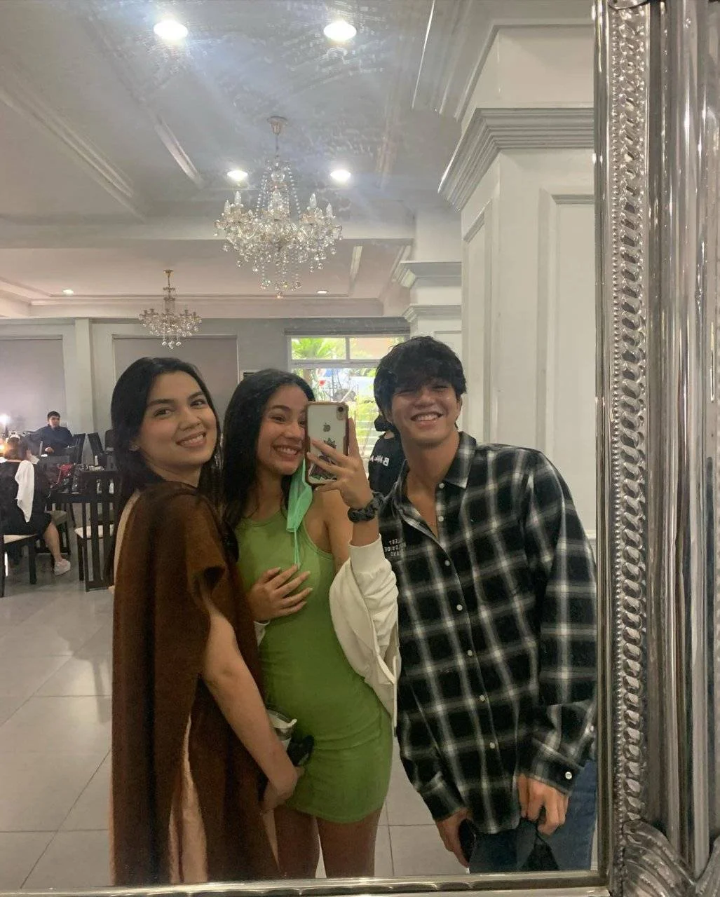 TEAM LAPAGAN ᵁᴸᵀᴵᴹᴬᵀᴱ ᶜᴼᴸᴸᴱᶜᵀᴼᴿˢ ⁻ ᵀᵉˡᵉᵍʳᵃᵐ ᴵᴰ @ᴷᴵᴺᴳ_ᴼᶠ_ˢᶜᴬᴺᴰᴬᴸ_ˣ29.jpg