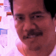 smirk-funny.gif
