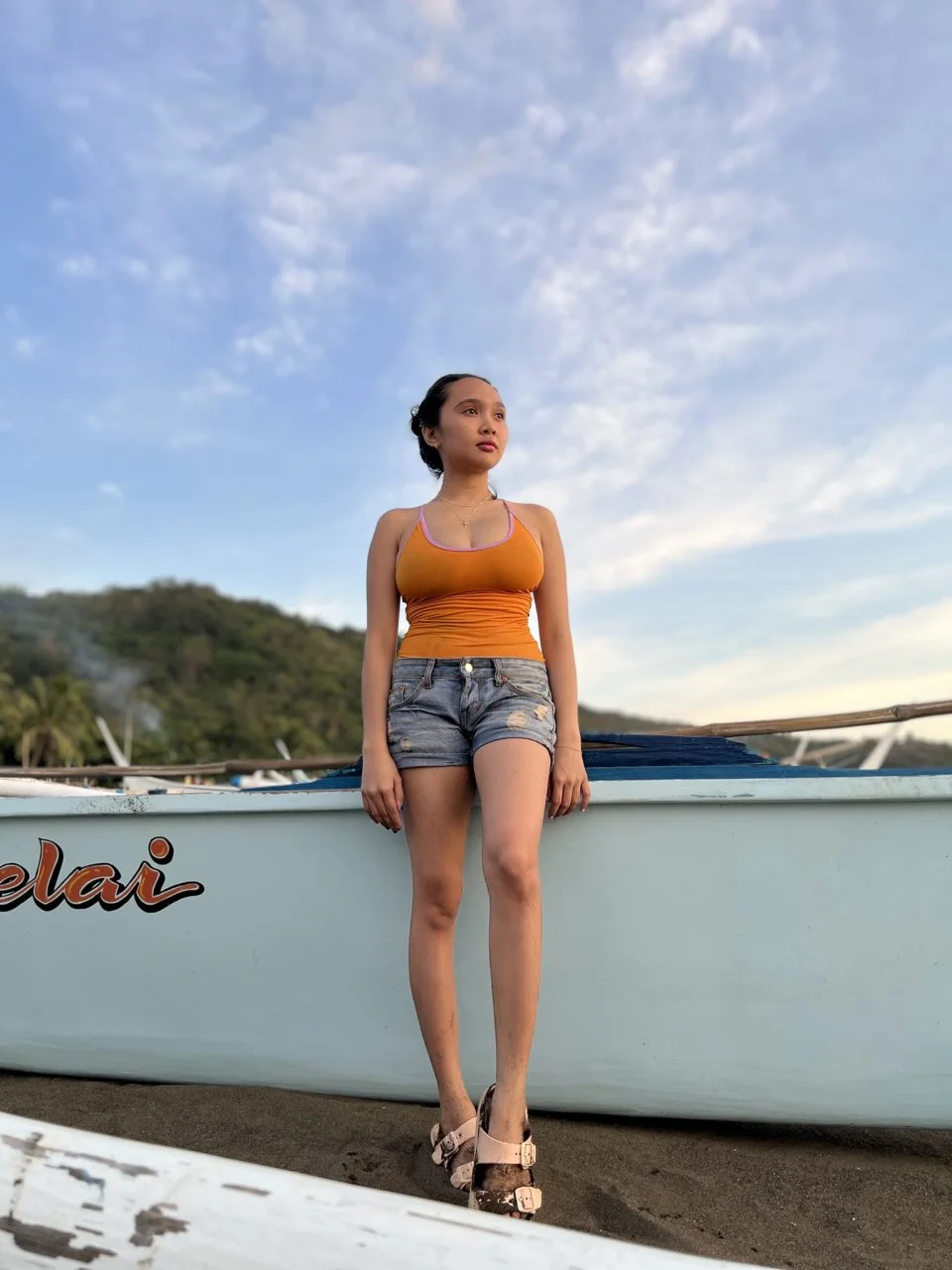 FTHhisuagAAtBn6_1387607.webp