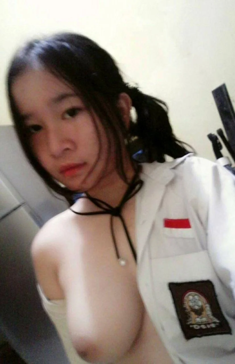 ZzNBMBC4.webp