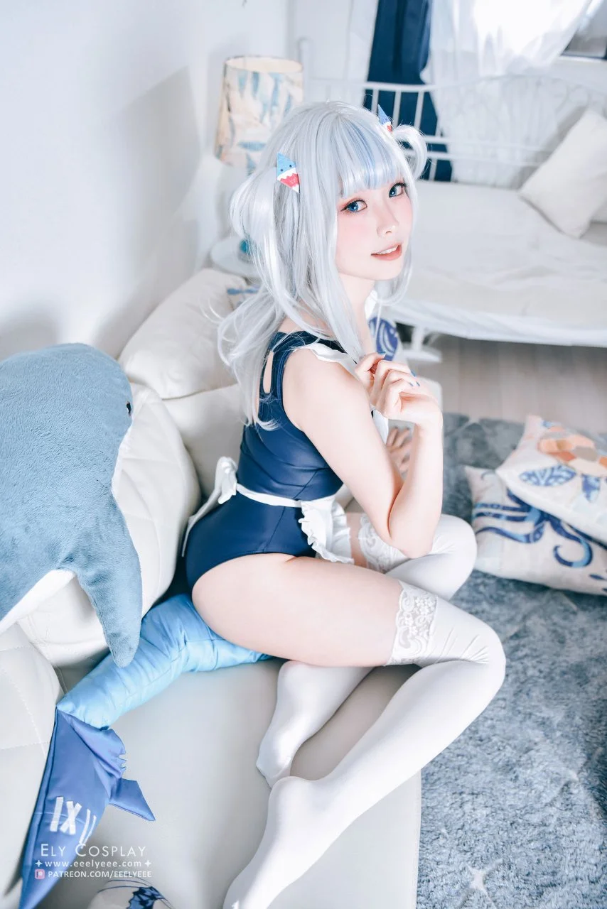 04_Ely_Gura_Swimsuit_4.webp