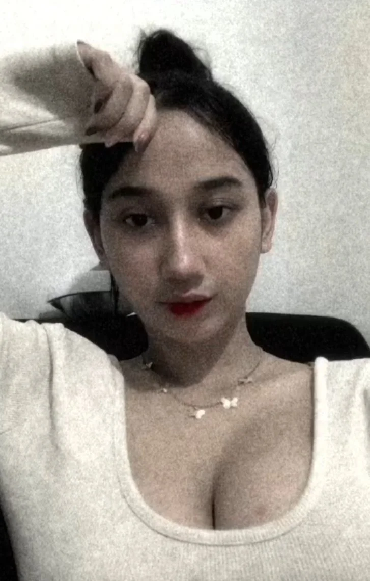 Kira | Rekta