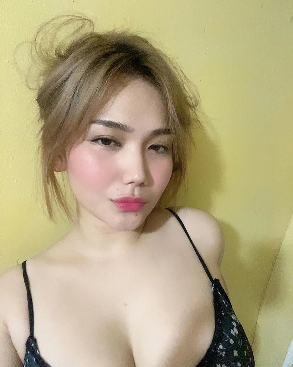 hi ˙ᵕ˙ (1).webp