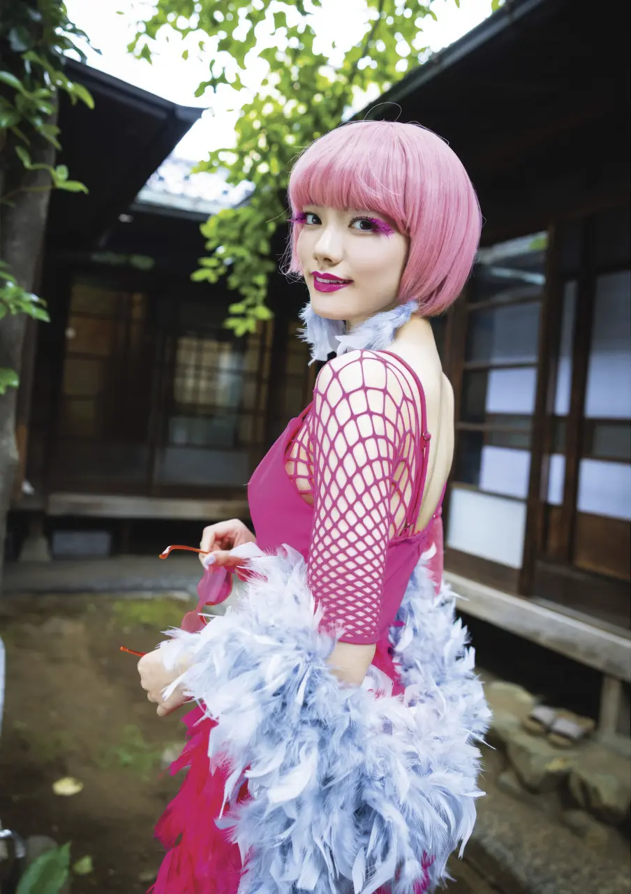 002.webp
