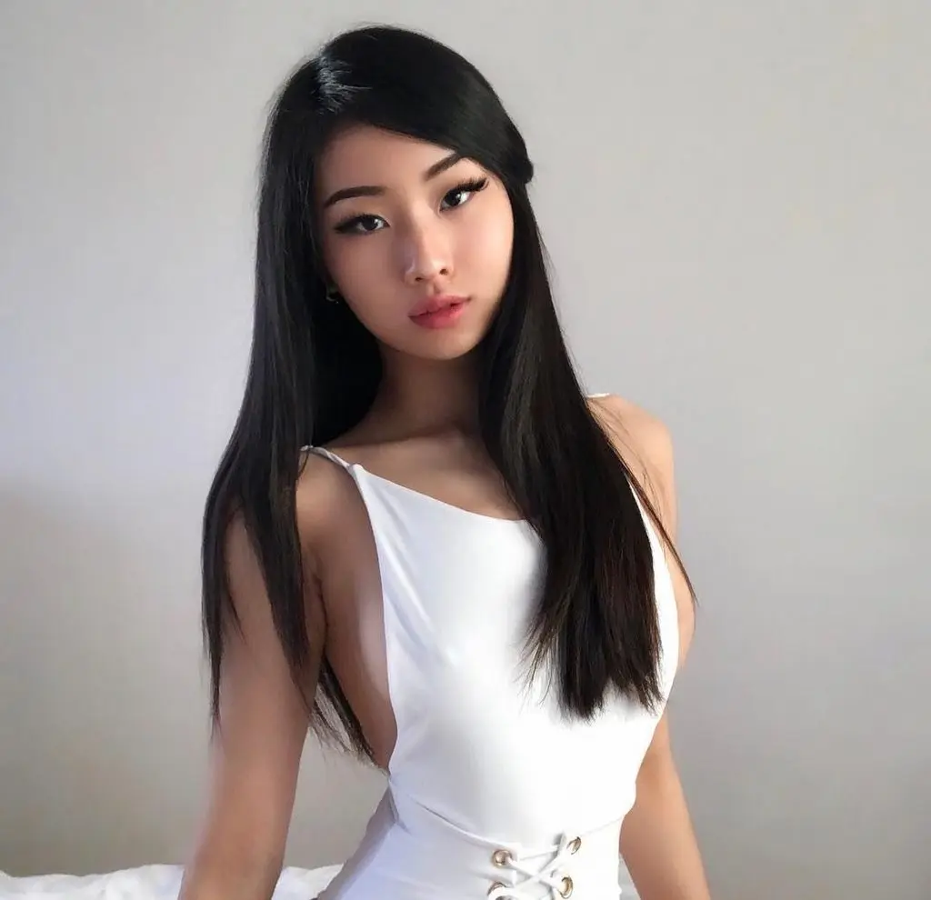 1bambei em.webp