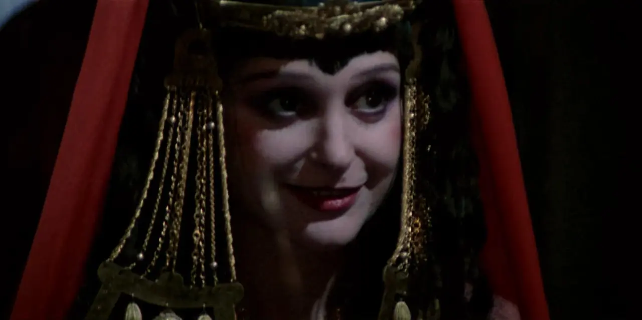 [USA]Caligula.1979.mp4_snapshot_00.30.13.061.webp