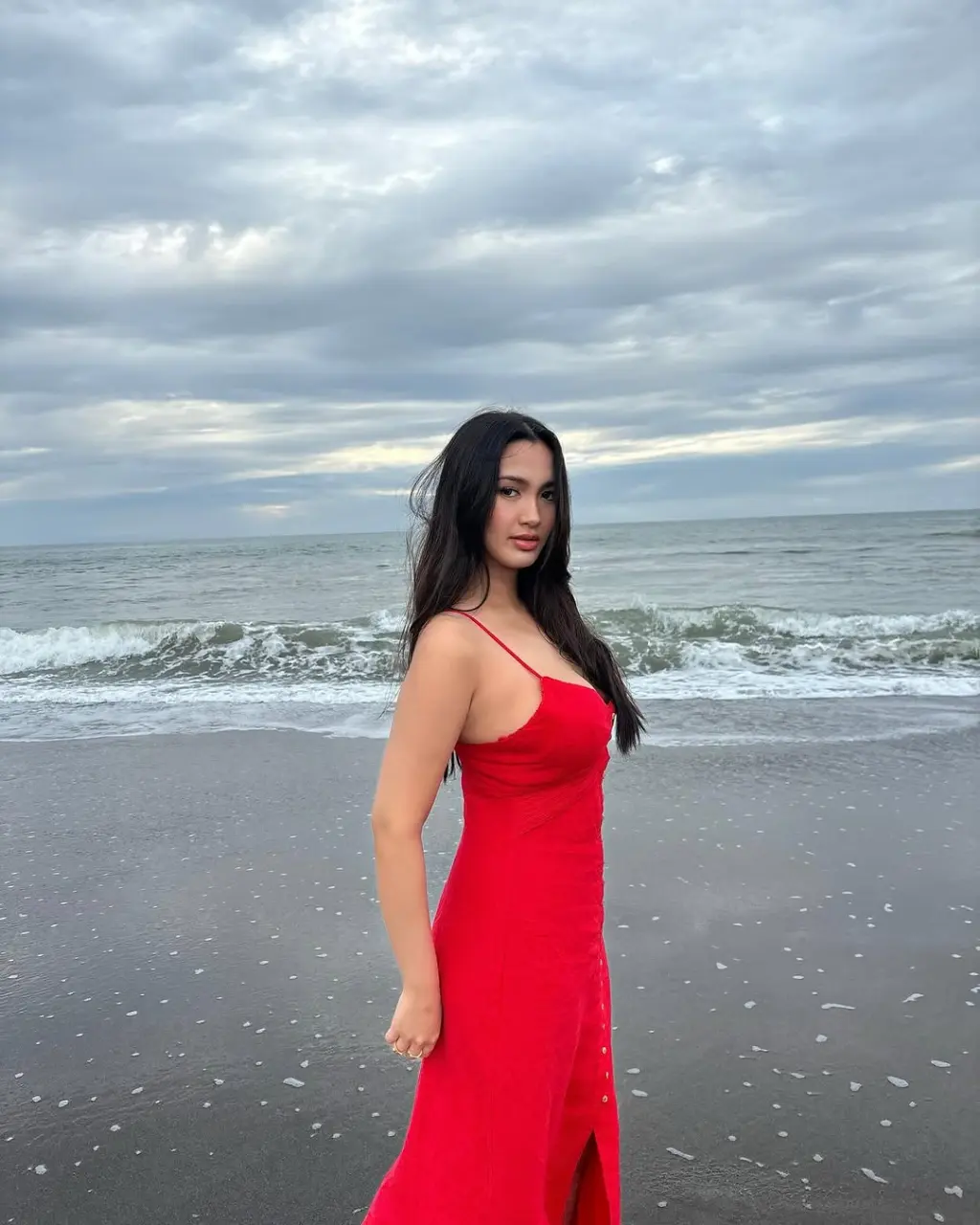 alyannaangeles_ (4).webp