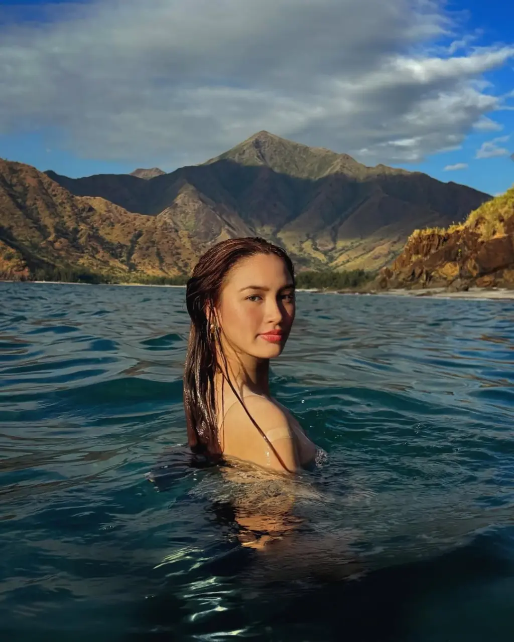 alyannaangeles_ (39).webp