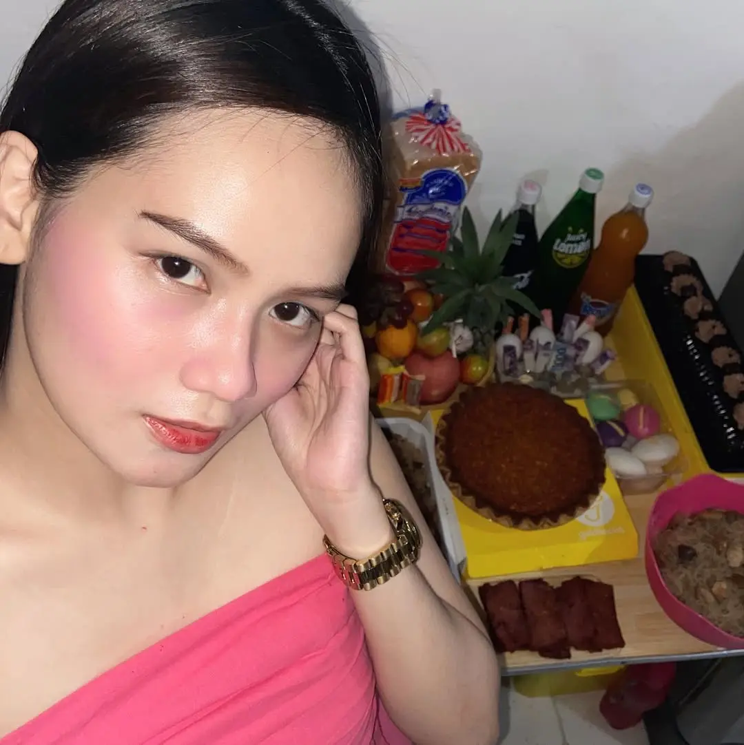 aprilflorendo_ (45).webp