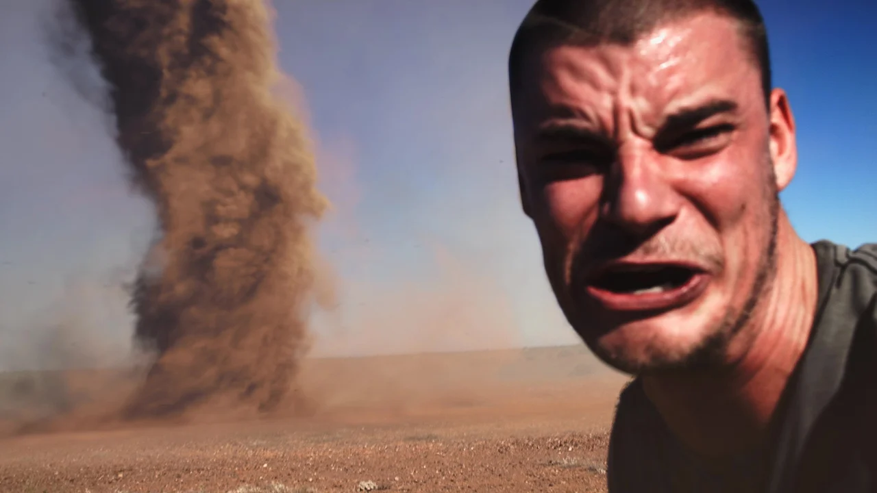tornado_selfie_051020220446146279ee16b3601.webp