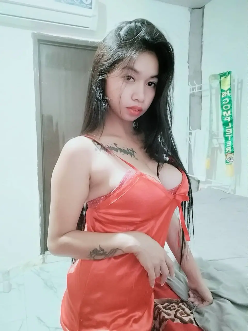 1739863789206.webp