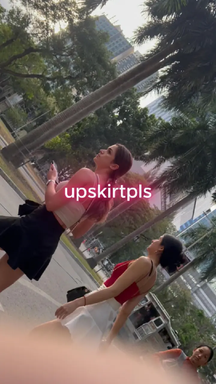 upskirt pls - boso sa mga puti-Cover.webp