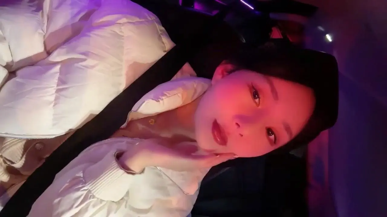 chn25030610.mp4_003367840.webp