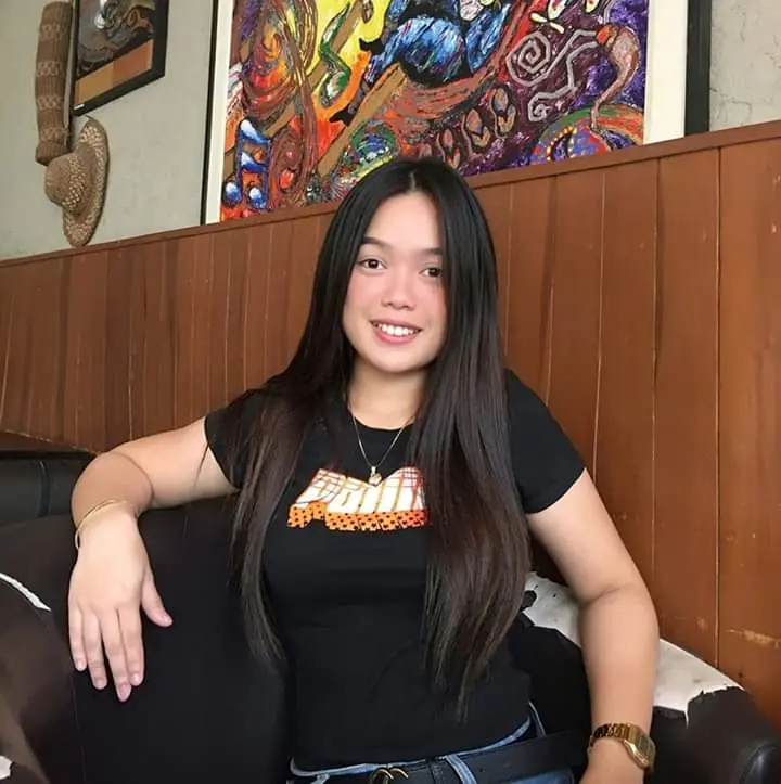 NICOLE CEQUINA 41p 7v.webp