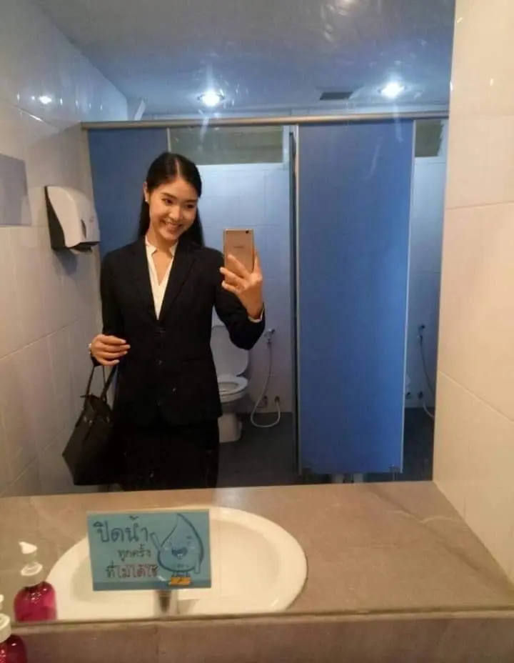 tcYTdAlAfU4.webp