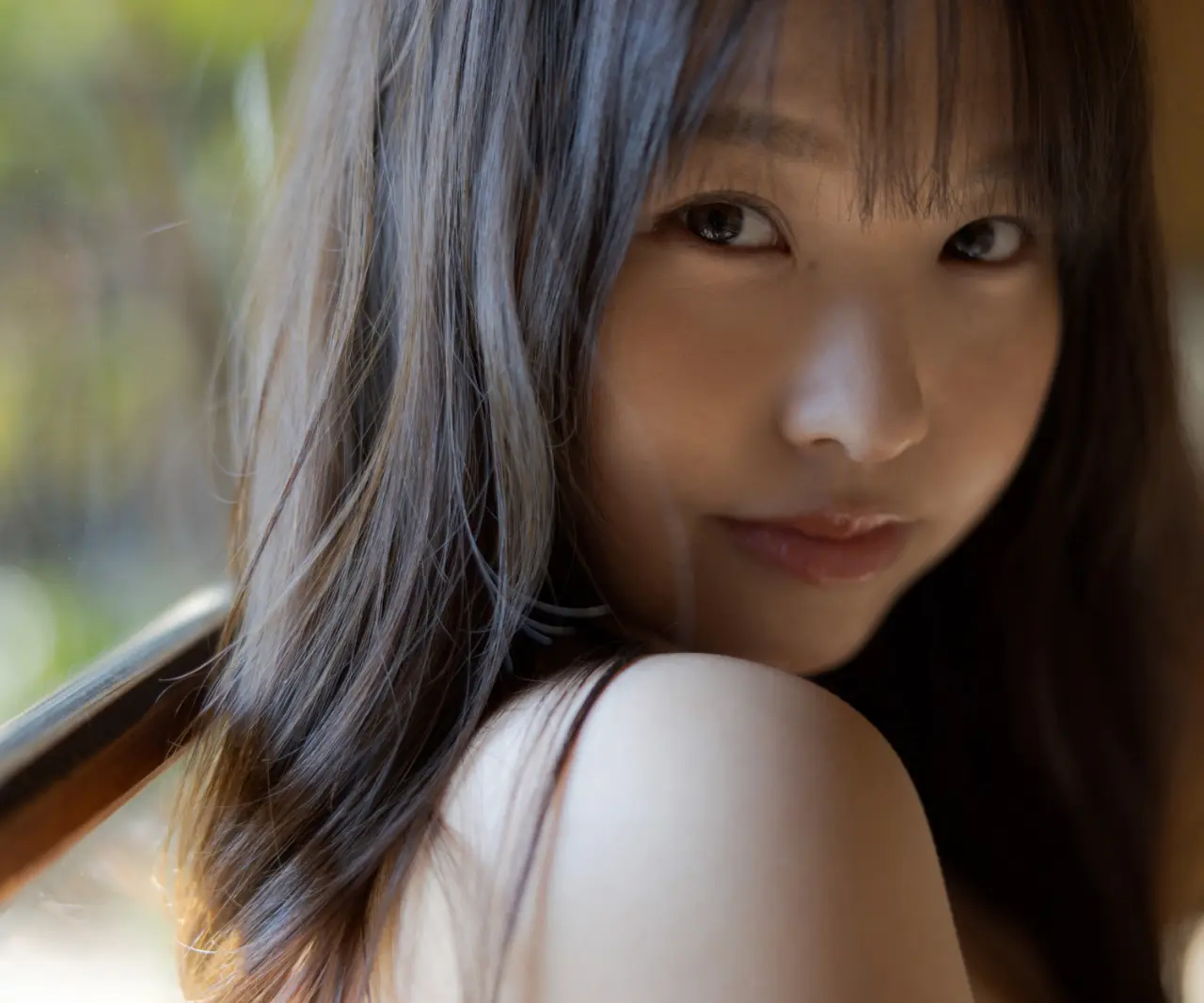 001_002.webp