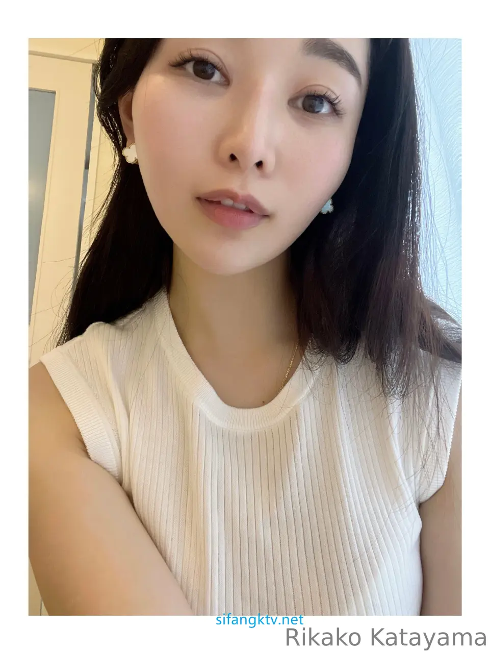 2048.cc-1 (347).webp