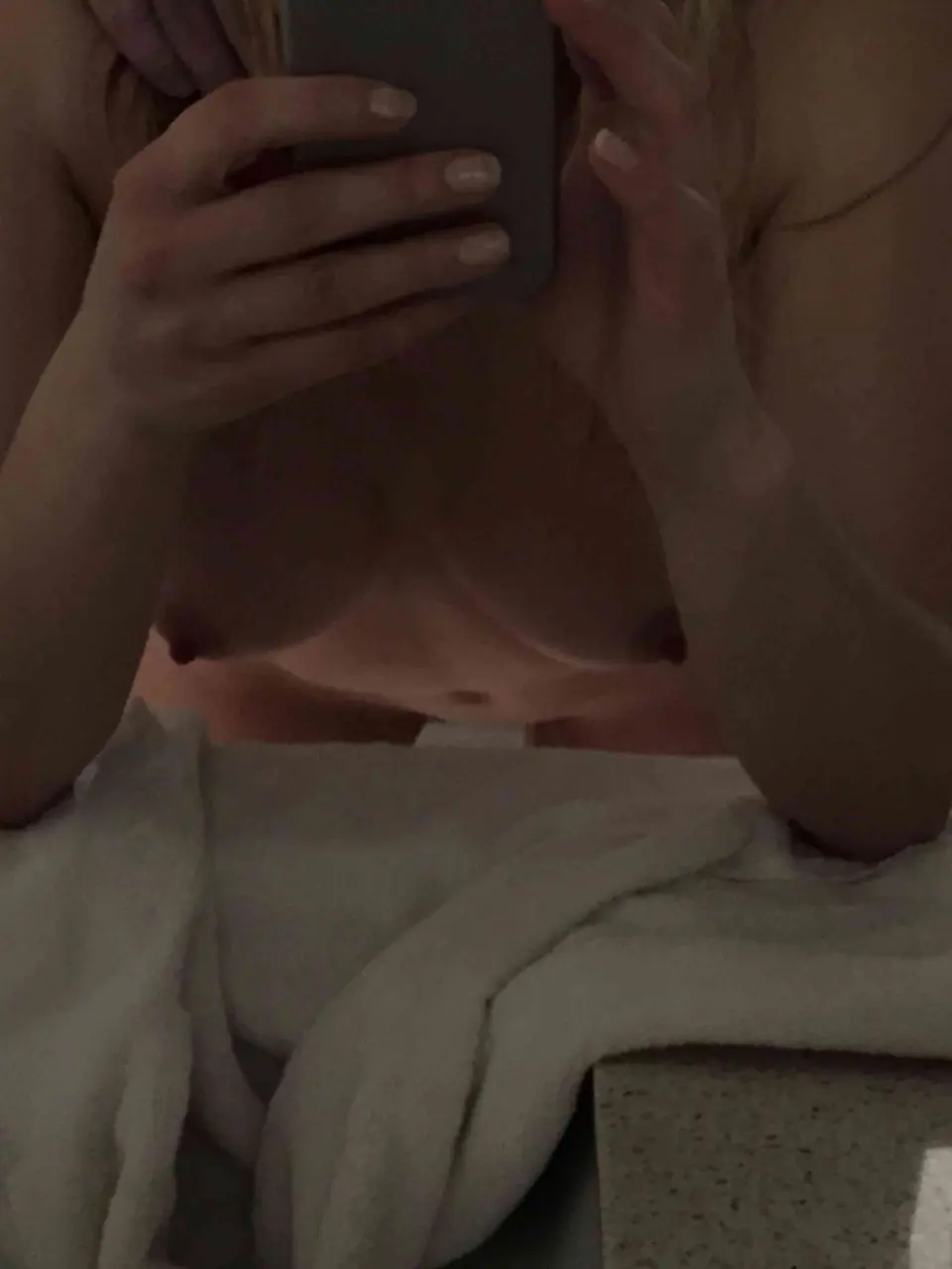 kw03_2987134.webp