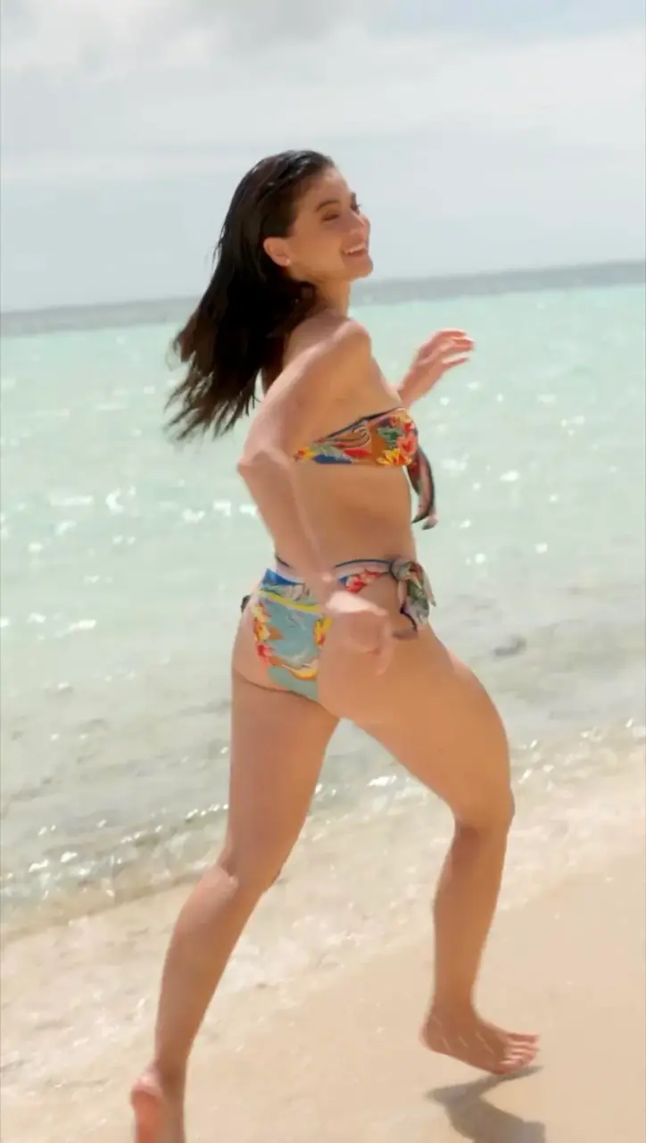 anne-curtis-v0-vw4aph87t8vc1.webp
