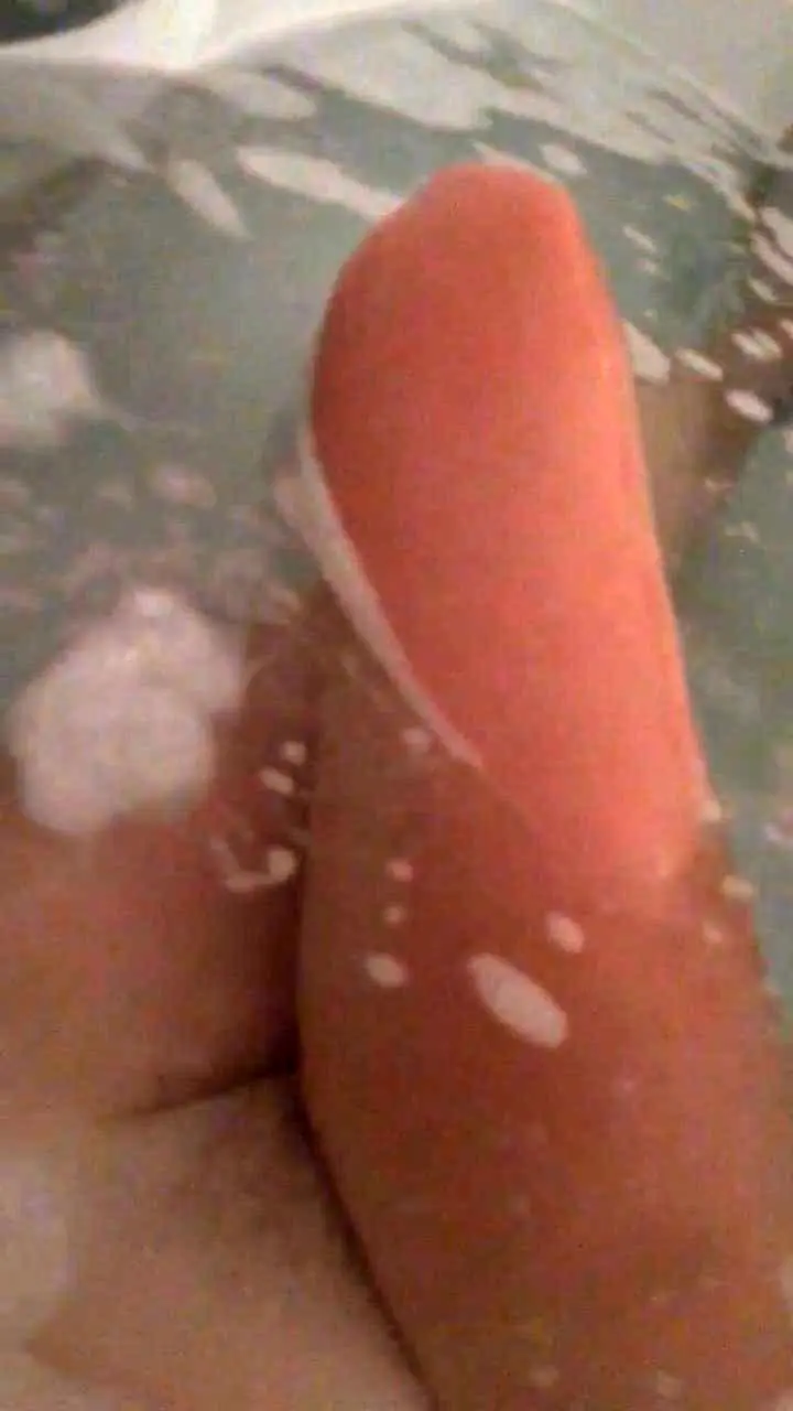 01-Emma-Watson-Nude-Leaked.webp