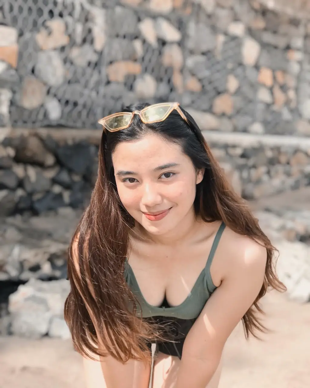 happy girls shine brighter  -#vsco #vscoph #vscocam #vscogirl #lightroom #lightroompresets #l...webp