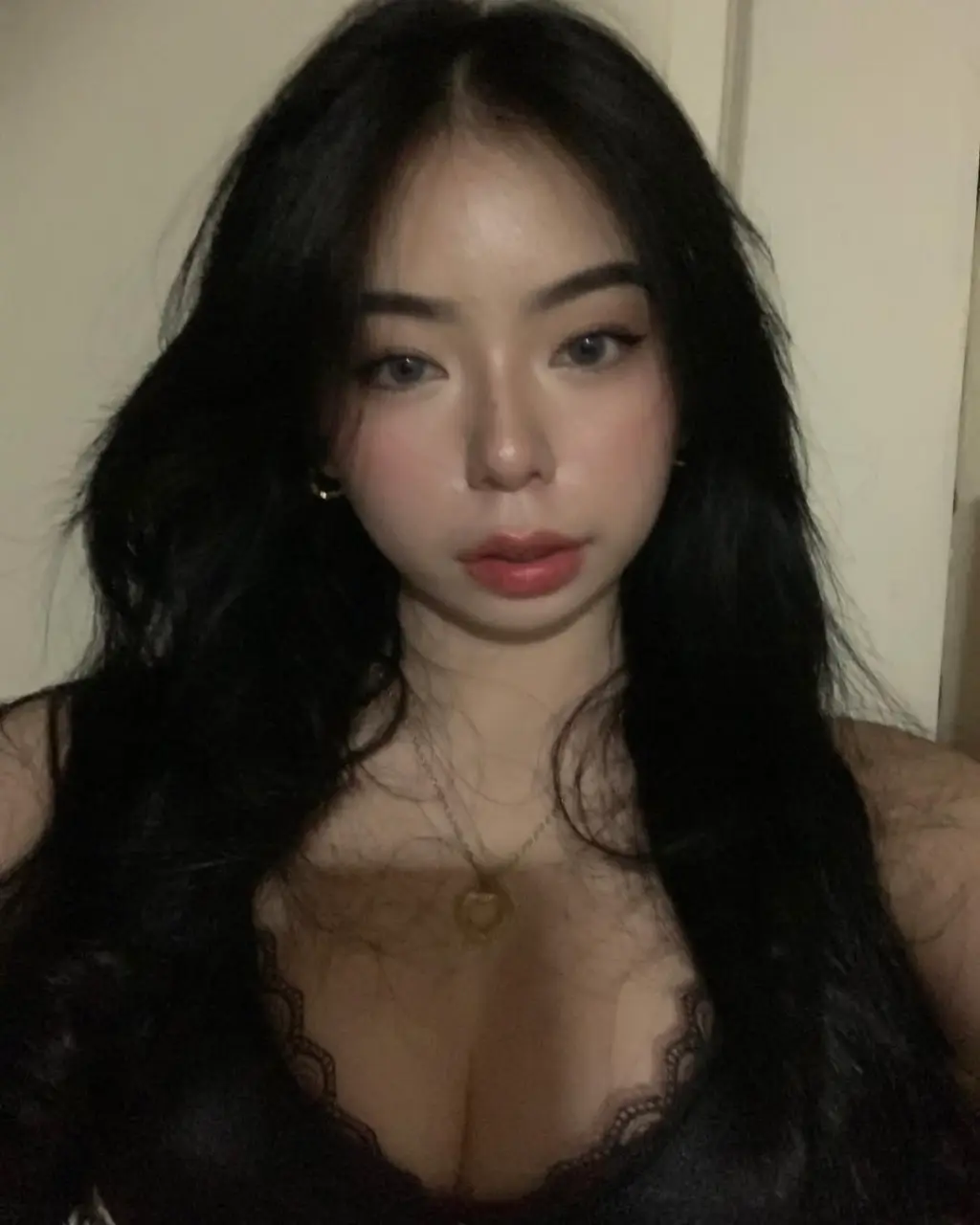 SnapInsta.to_338937731_3498814353721708_8523510822243827017_n.webp