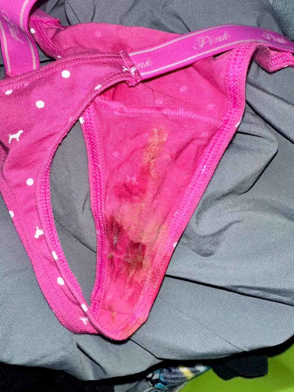 2025-04-18_DirtyGussets_1k1i562_pink_with_a_little_extra_00002.webp