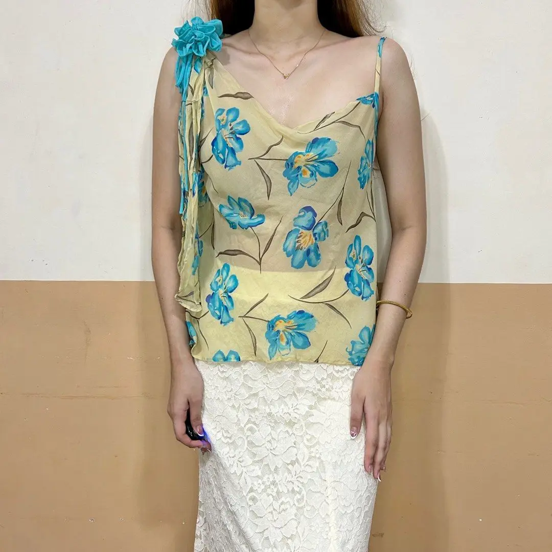 prettiest_vintage_flower_mesh__1720430107_b575bd98_progressive.webp