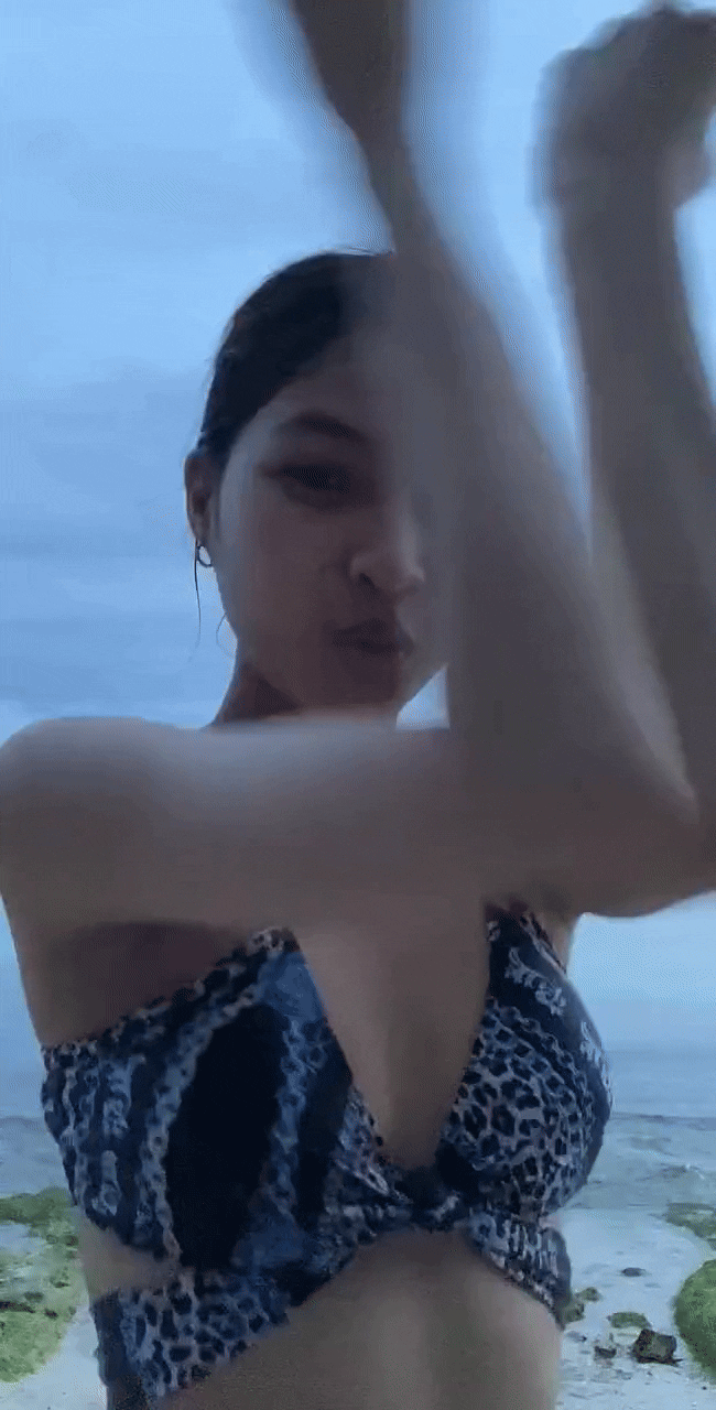 ssstik.io_1727369885608-ezgif.com-gif-maker-4.gif