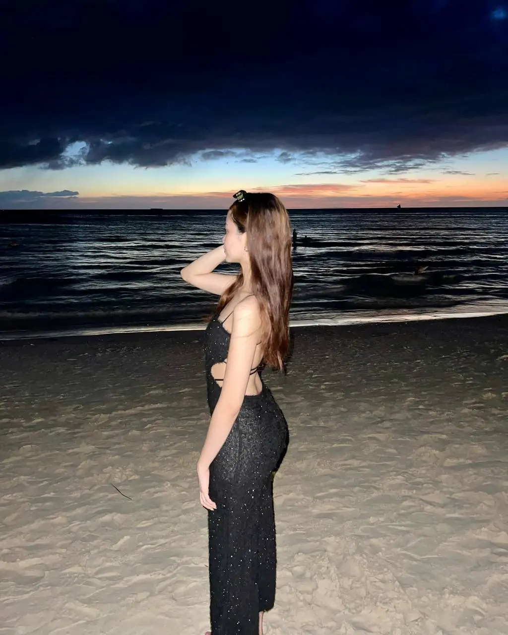 mOVv9Ab.webp