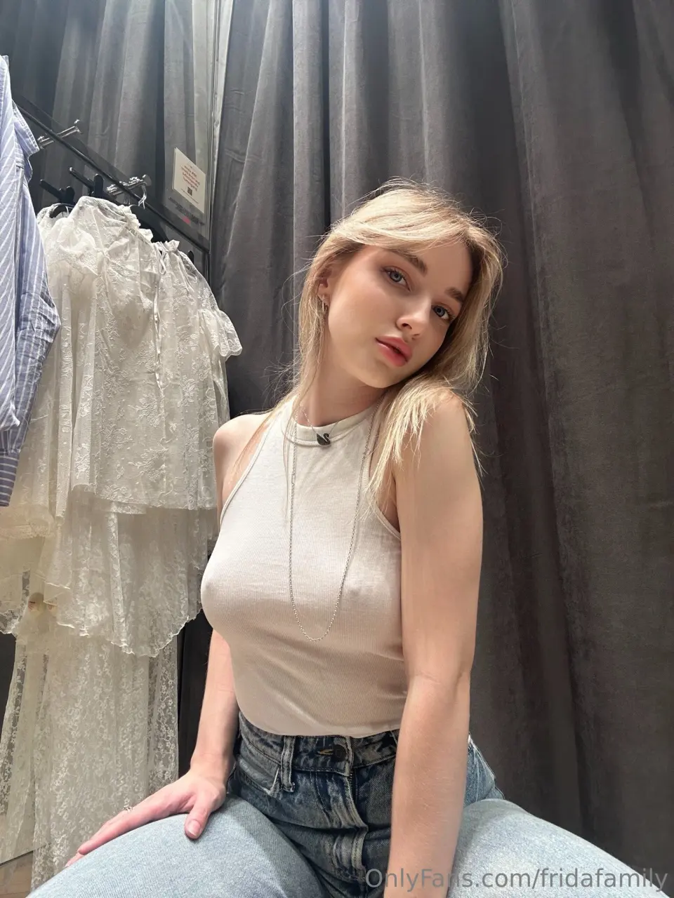1536x2048_1421b0c61a34e5c70927c787f92a3e93.webp