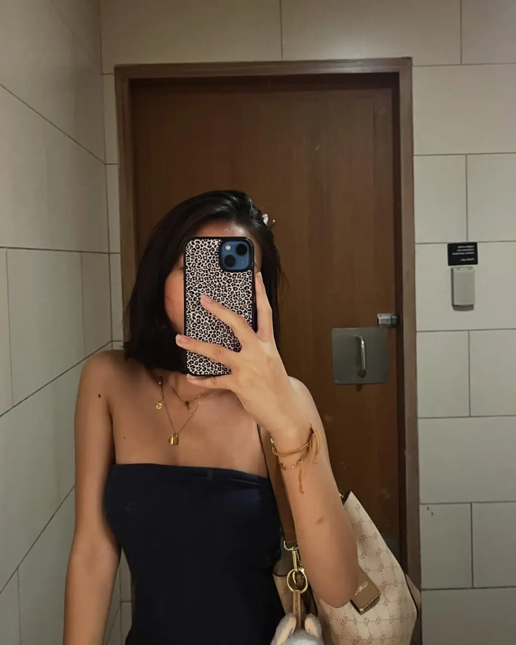 Ins_1083592799.webp