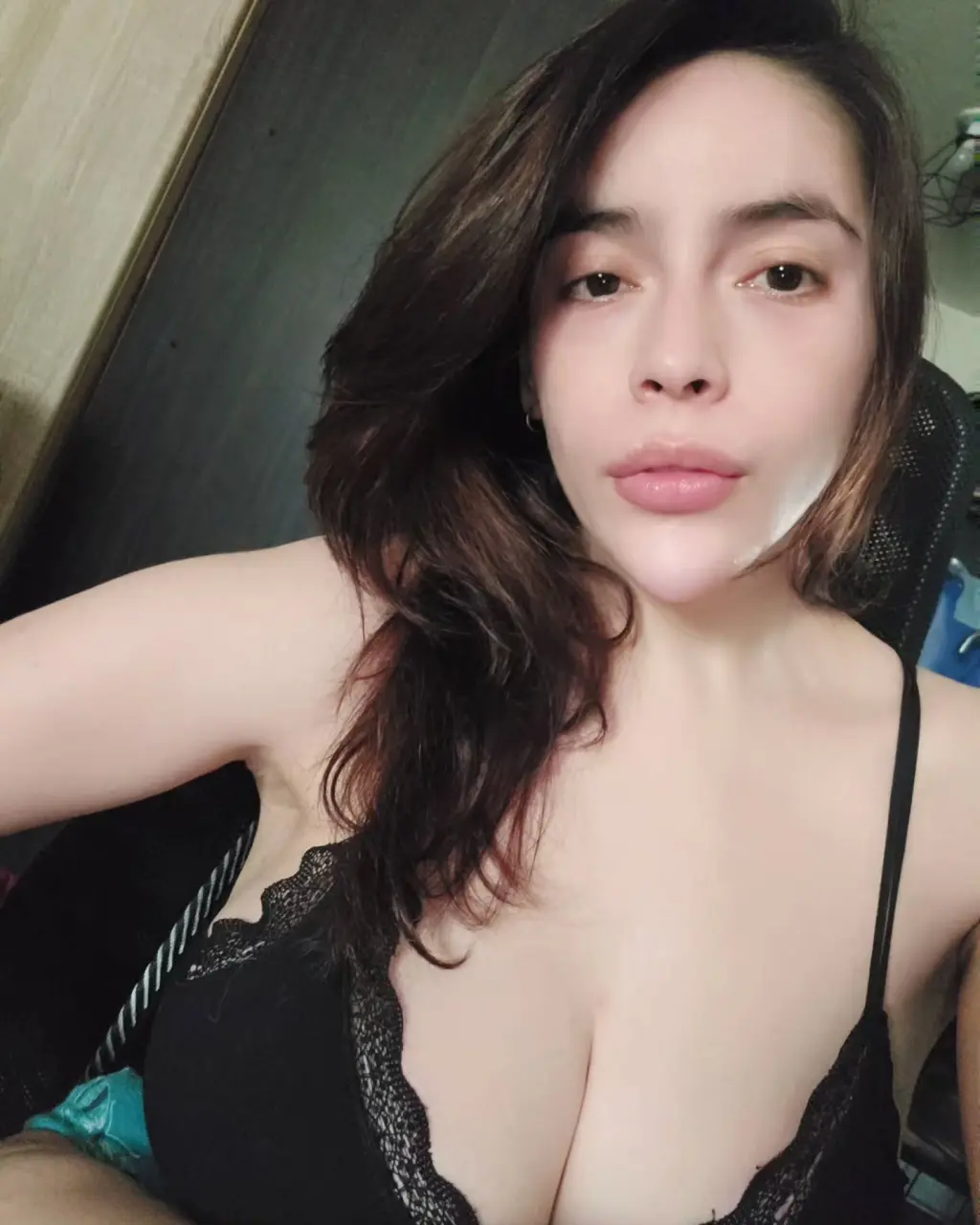 1749432489372.webp