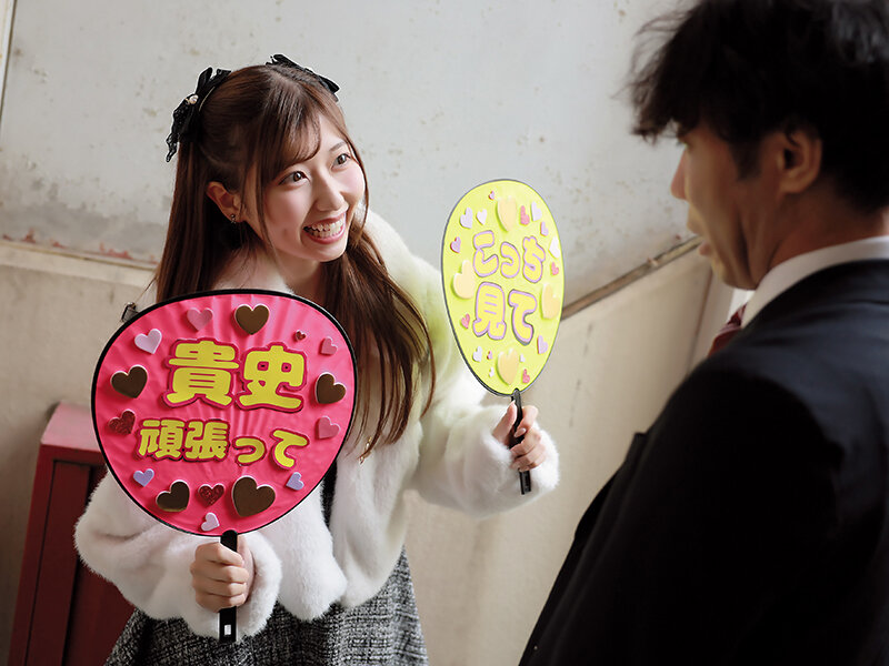 dvaj00697jp-3.jpg