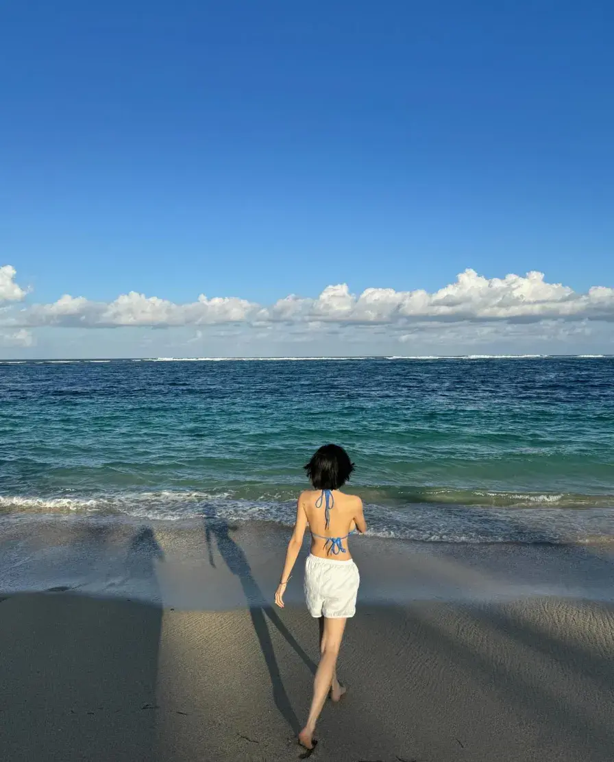 3UNBIG's sideboob AHHHHHH!!!!