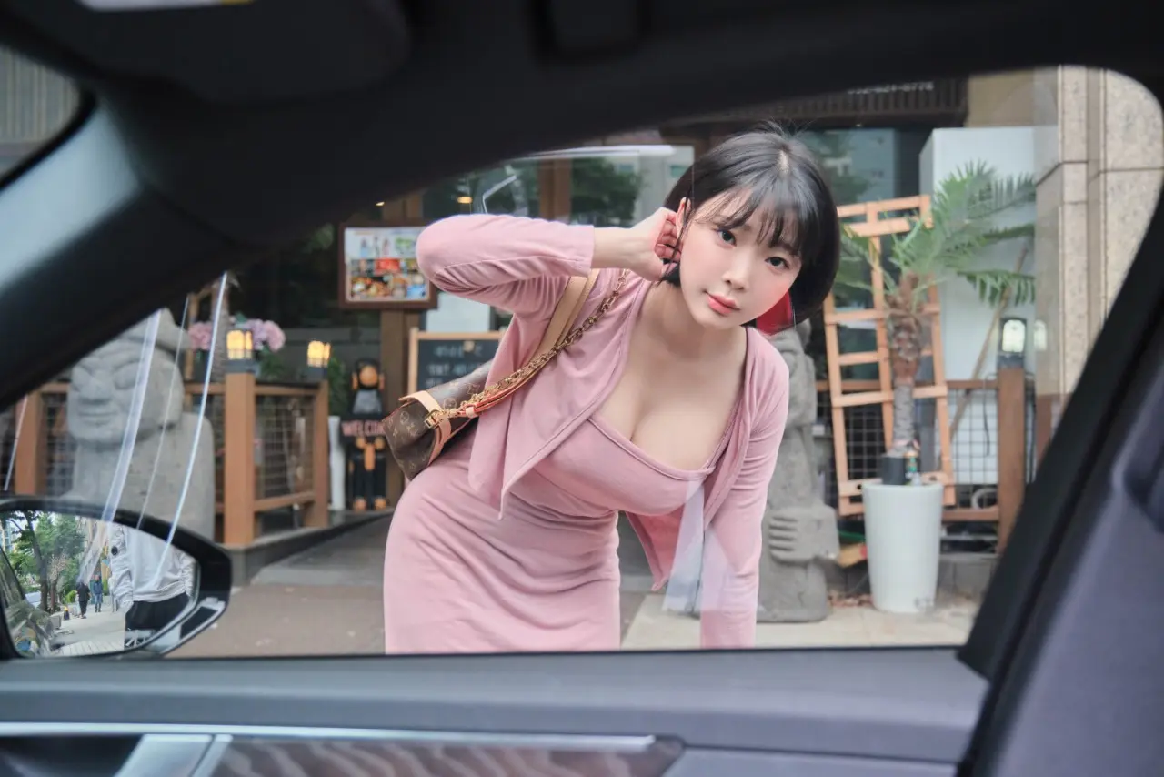 f555ixpq.webp